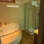 Lejlighed Corte Antica Con Splendida Jacuzzi *