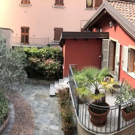 Corte Antica Con Splendida Jacuzzi Bellagio