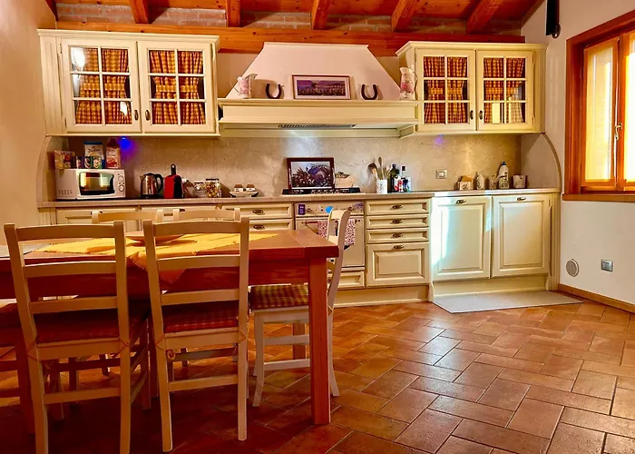 Corte Antica Con Splendida Jacuzzi Apartamento