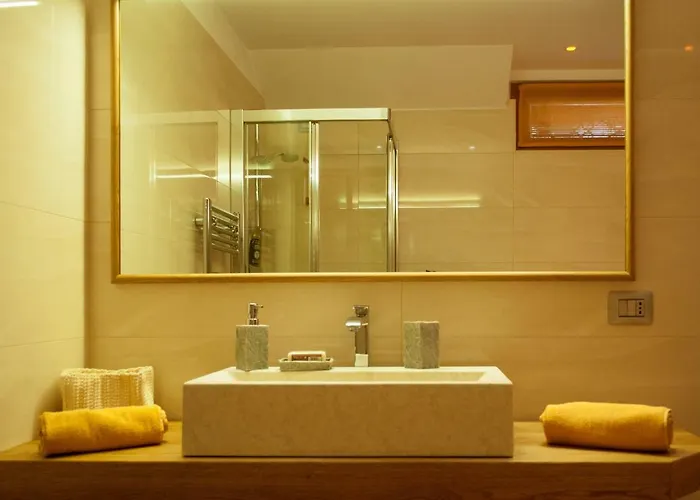 Corte Antica Con Splendida Jacuzzi Apartamento