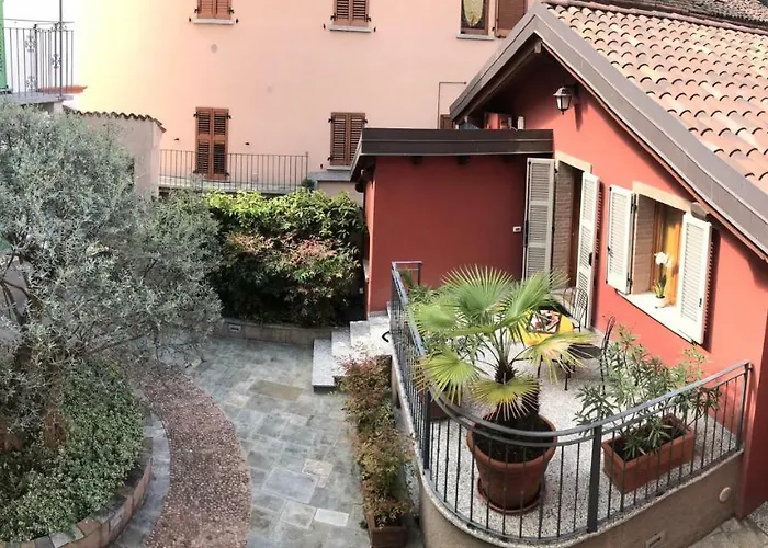 Corte Antica Con Splendida Jacuzzi Bellagio