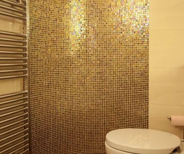 Corte Antica Con Splendida Jacuzzi