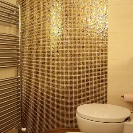 Corte Antica Con Splendida Jacuzzi